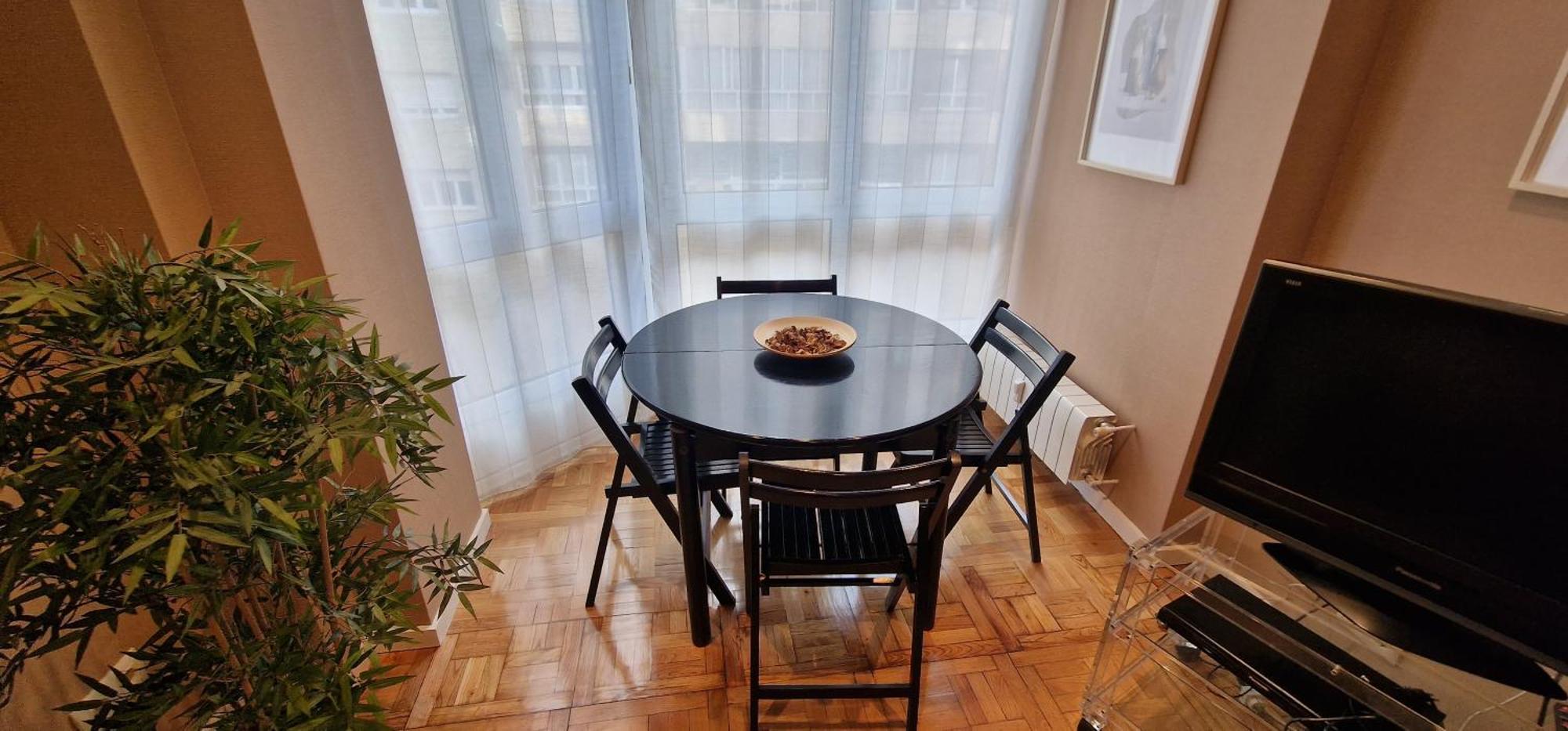 Apartamento Parque Begona - Amplio Piso 6 Pax Y Centrico - Vut-4528-as